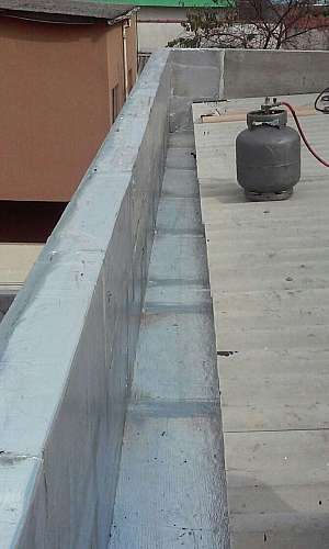 Impermeabilização de calhas Impermeabilização de calhas