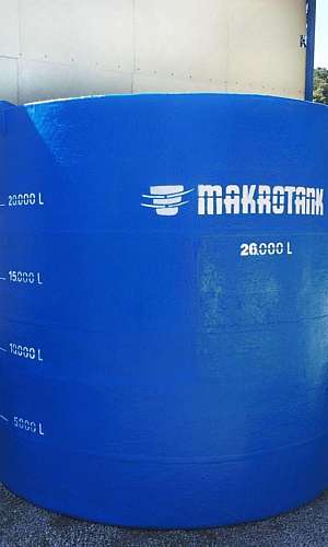 Reservatório para tratamento de esgoto Reservatório para tratamento de esgoto